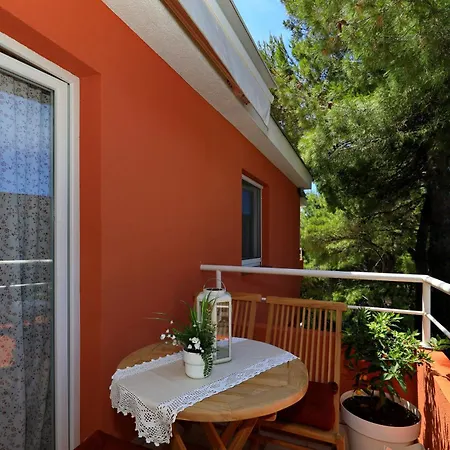 Candela, No 4 * Starigrad Paklenica