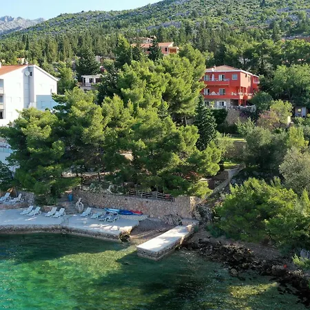 Apartman Candela, No 4 *