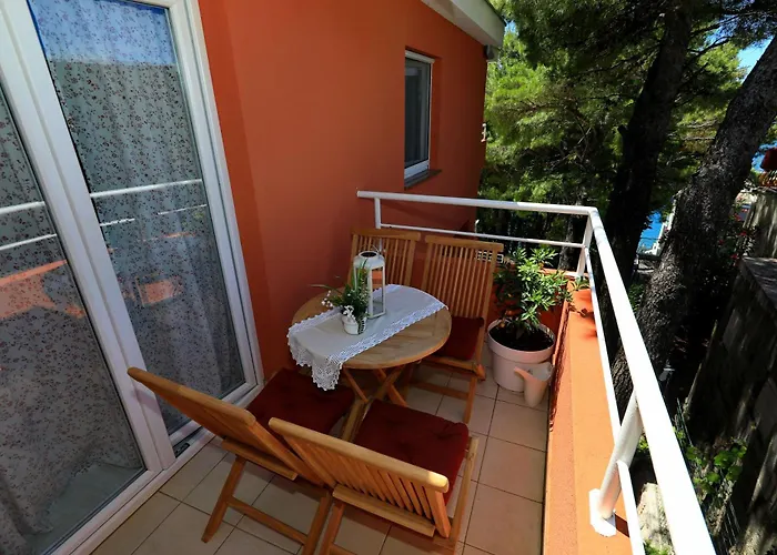 Apartment Candela, No 4 *