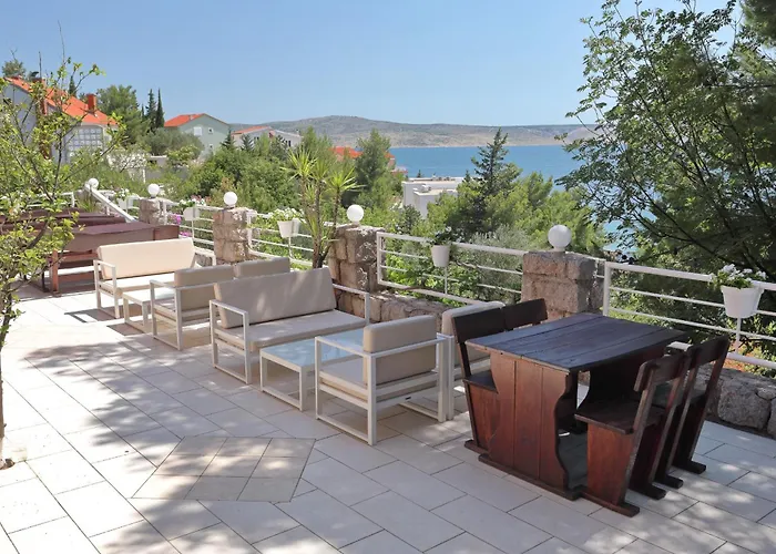 Apartment Candela, No 4 *