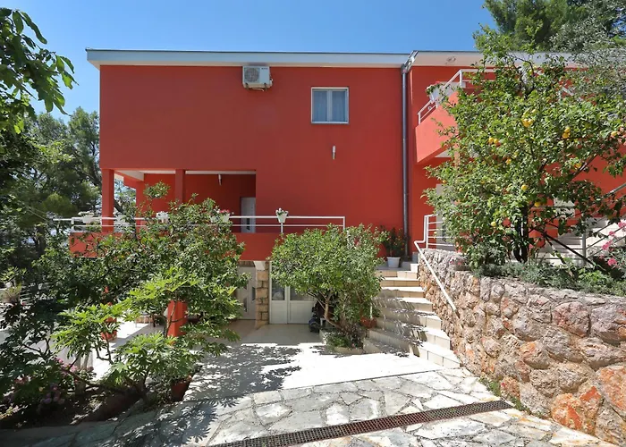 Candela, No 4 Starigrad Paklenica