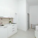 Candela, No 4 Apartamento
