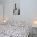 Candela, No 4 Starigrad Paklenica