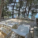 Candela, No 4 * Starigrad Paklenica