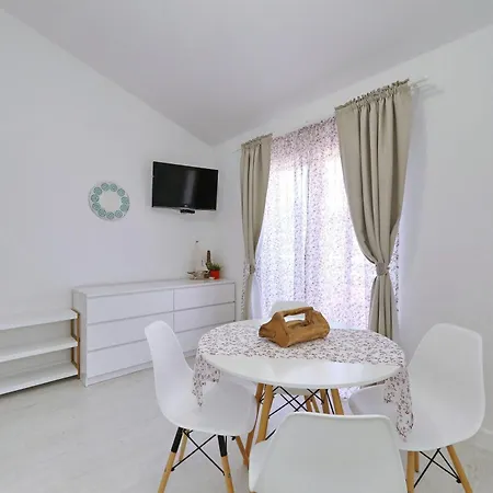 Lejlighed Candela, No 4 Starigrad Paklenica