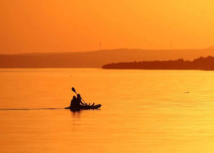 Candela, No 4 아파트 스타리그라드 파클레니차